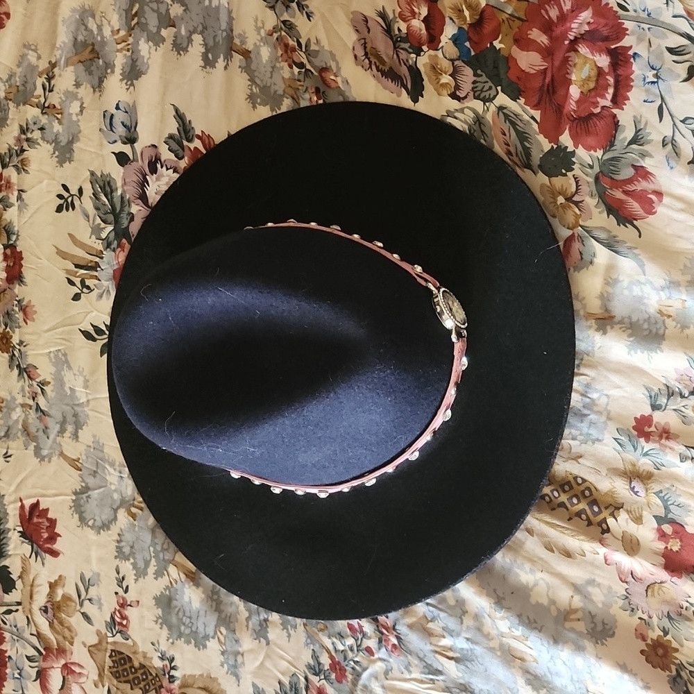 AMC Accessories Wool Hat